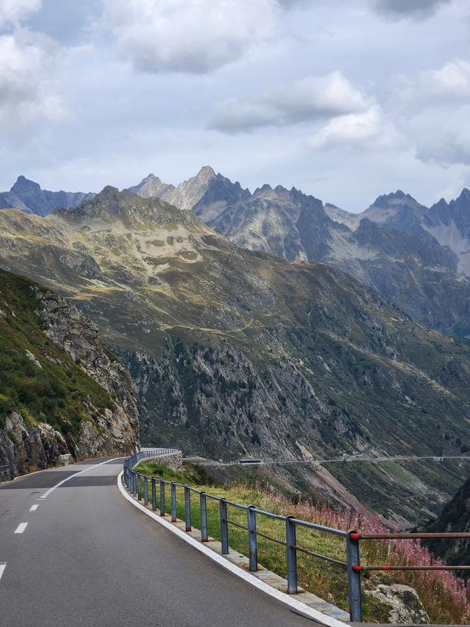 The Susten road on the Uri side, with jagged peaks ahead